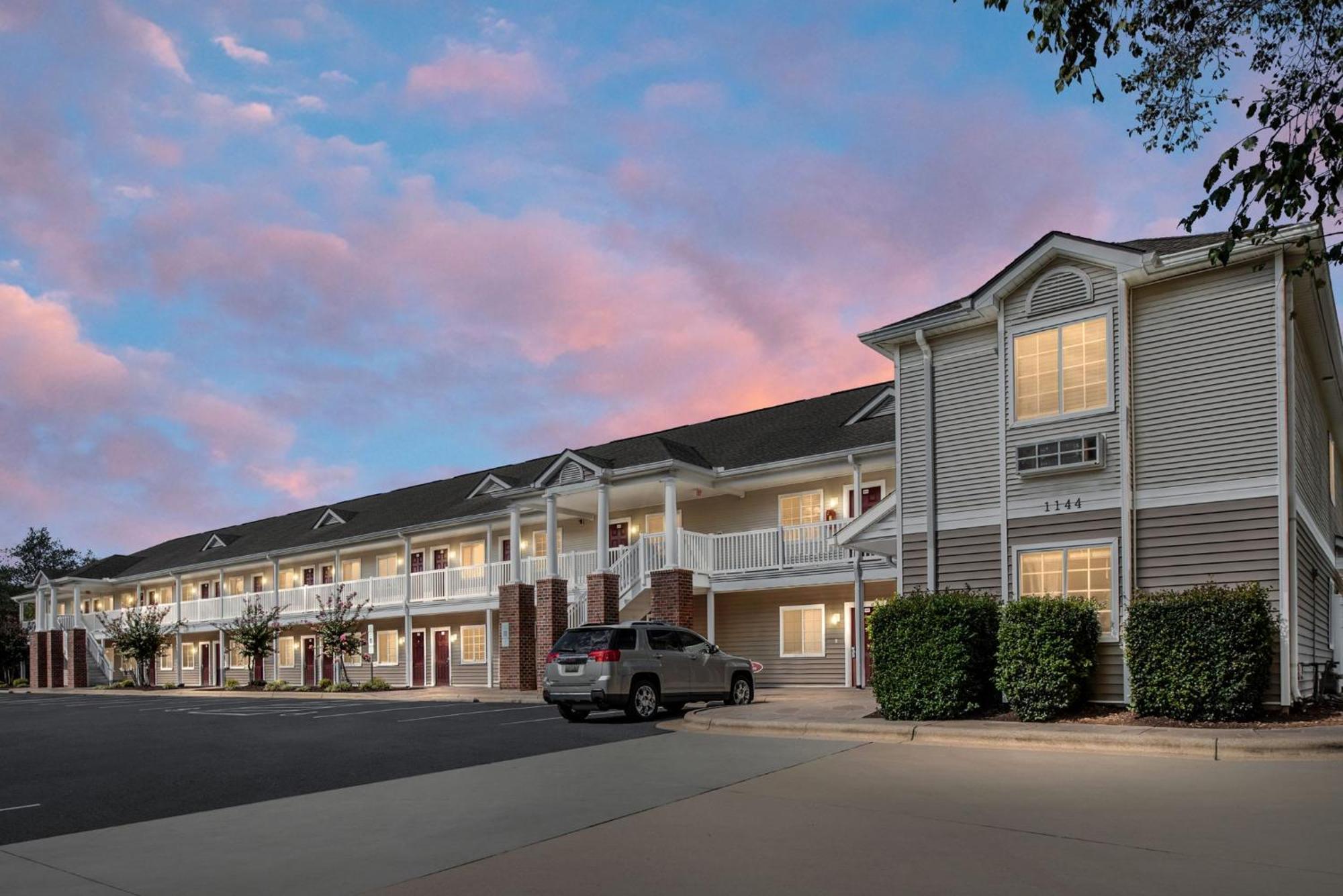 Affordable Suites Greenville Extérieur photo